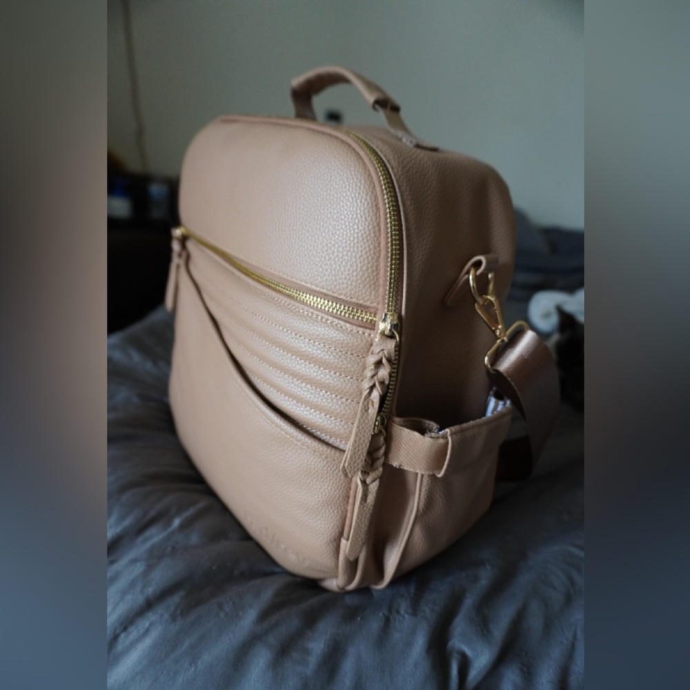 RadRev Desert Backpack - Full Size - Picture 7 of 7